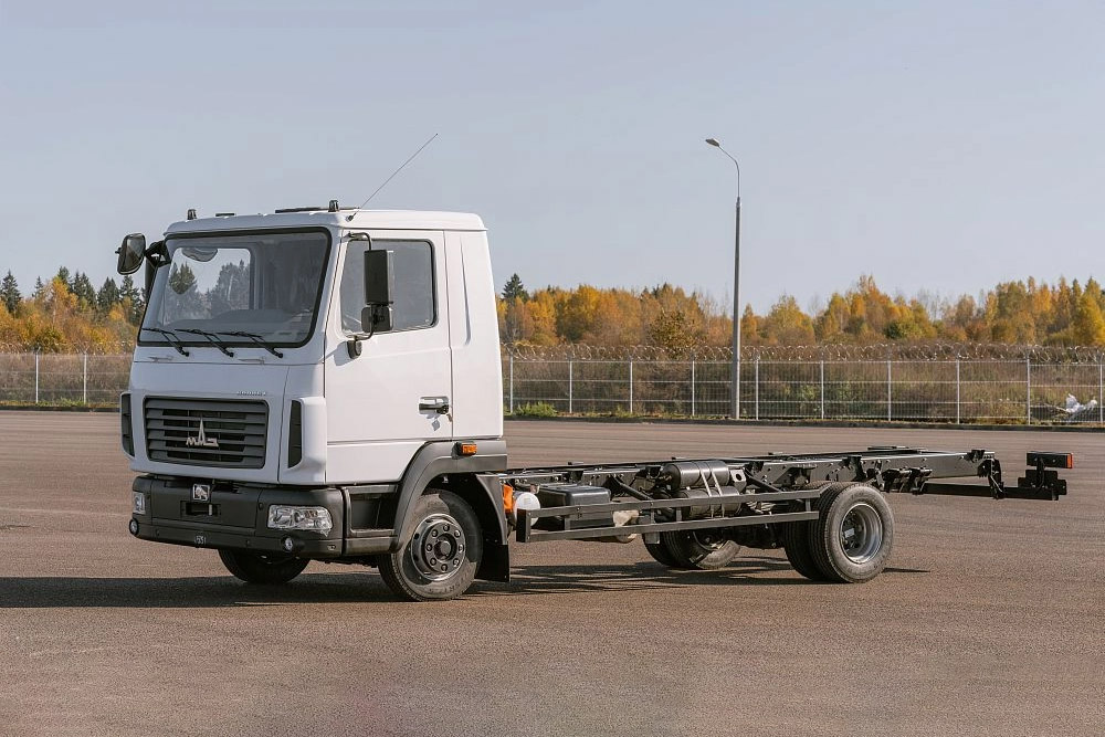 Шасси МАЗ-4371C0-540-010 4×2