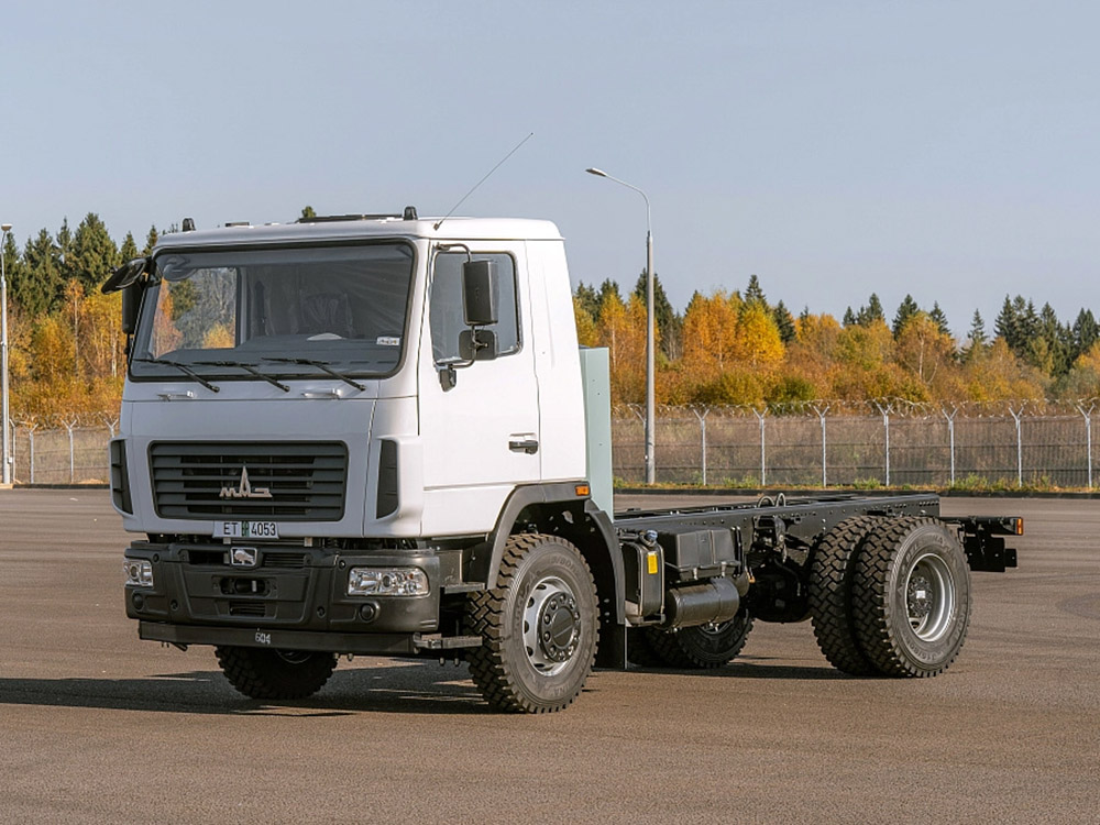 Шасси МАЗ-534025-586-011 4×2